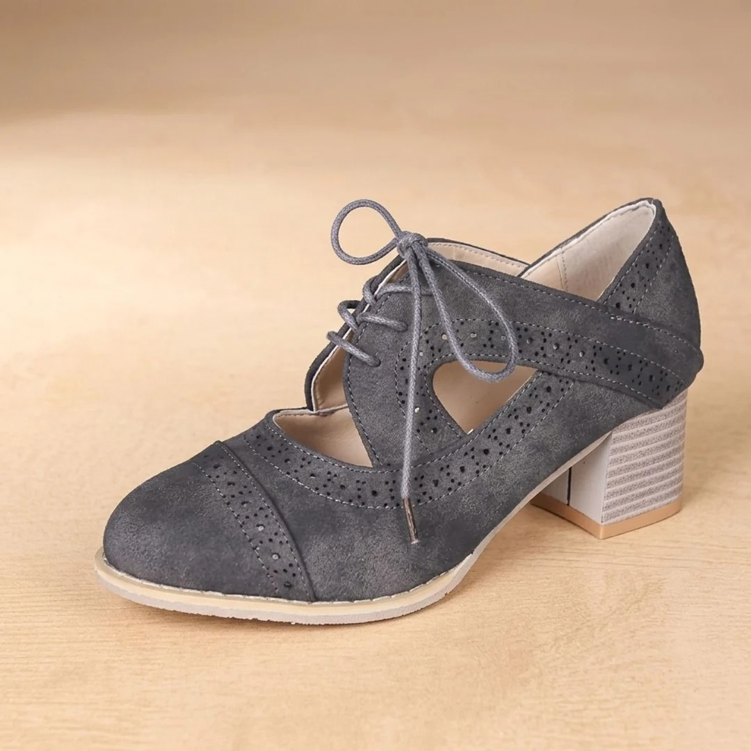 Hanna | Damen Orthopädische Pumps mit Absatz und Brogue Design