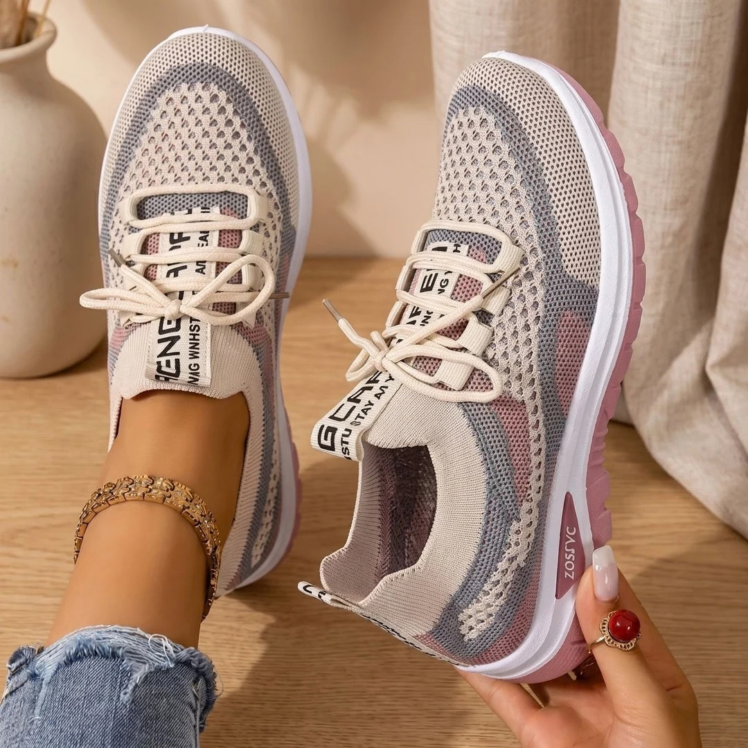 Karla | Damen Schuhe mit orthopädischem Design und Schnürschuh Stil