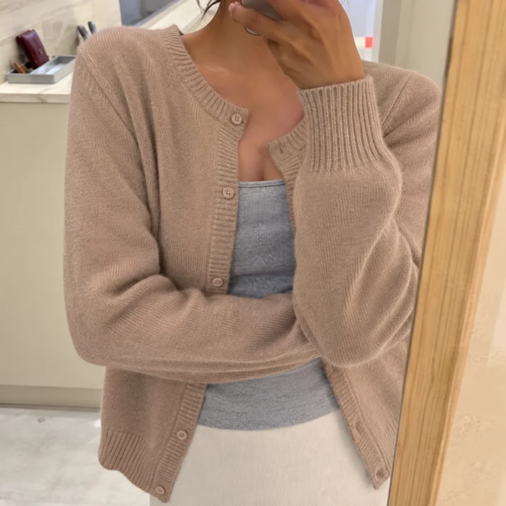 Marlene | Damen Strickjacke für Alltag und Freizeit