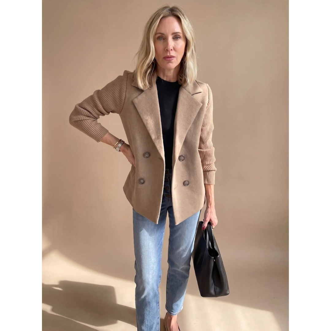 Sophie | Damen Strickjacke mit Blazer Design und Knöpfen