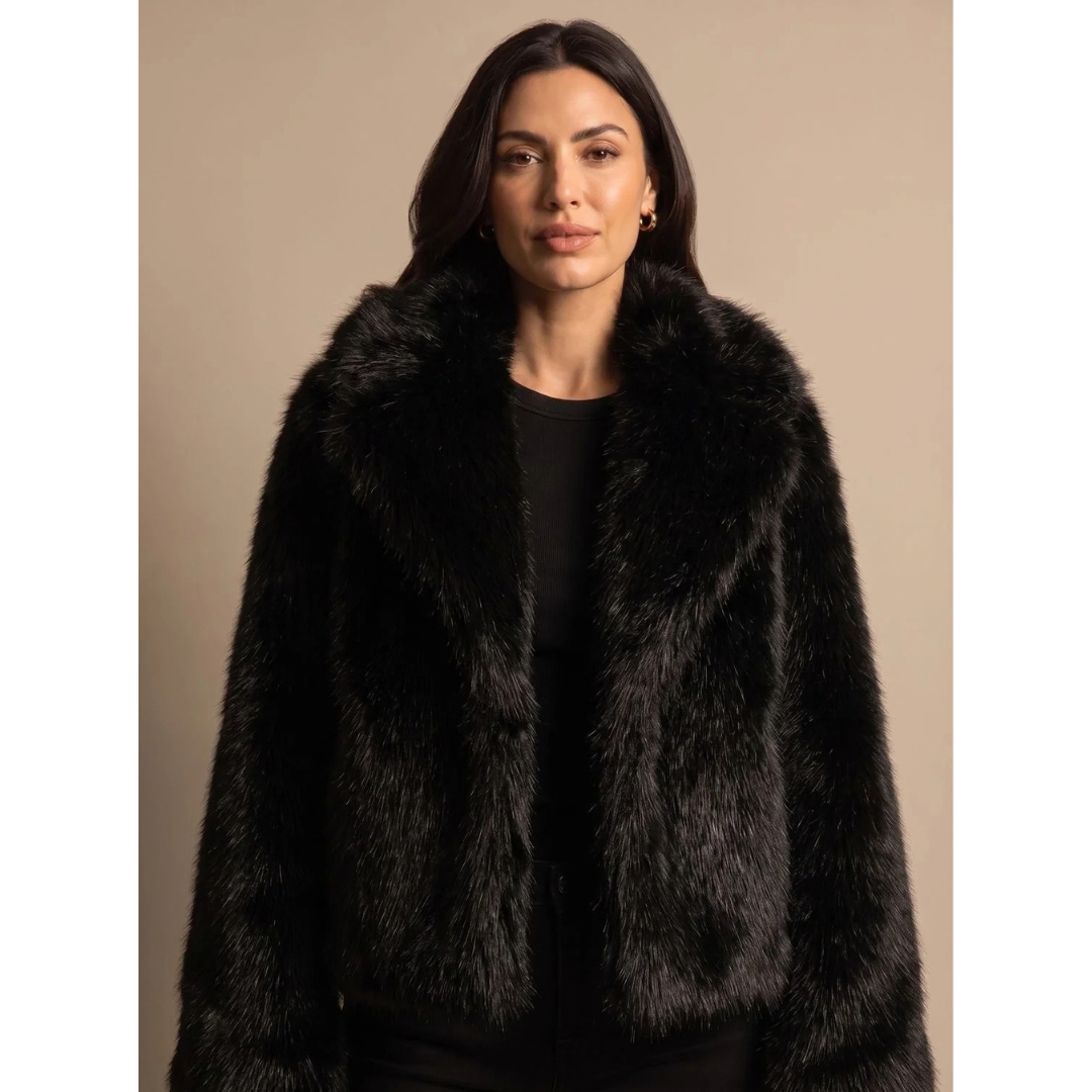 Theresia | Damen Winterjacke mit Kunstfell und Oversize Kragen