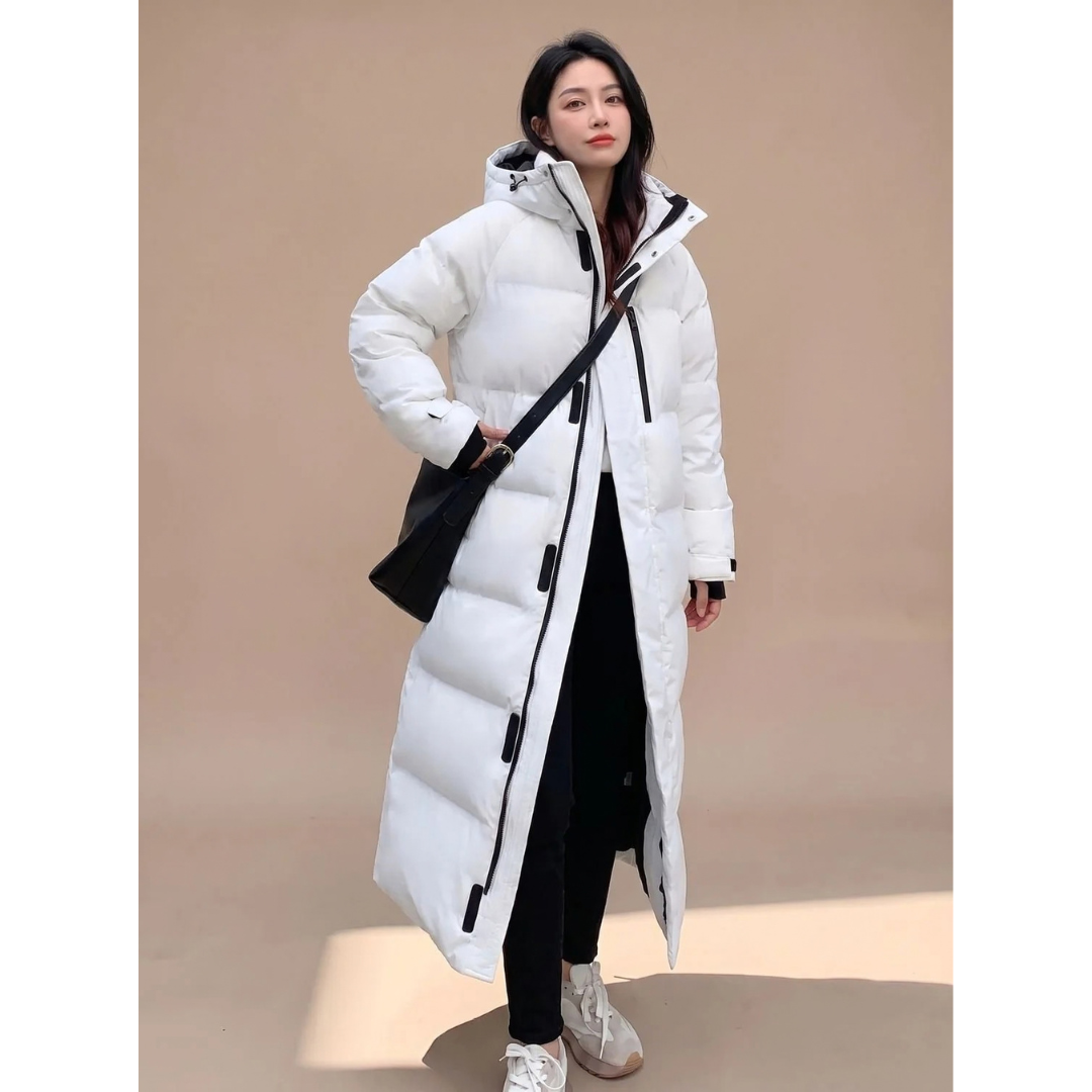 Veronika | Damen Winterjacke mit Kapuze und langem Design