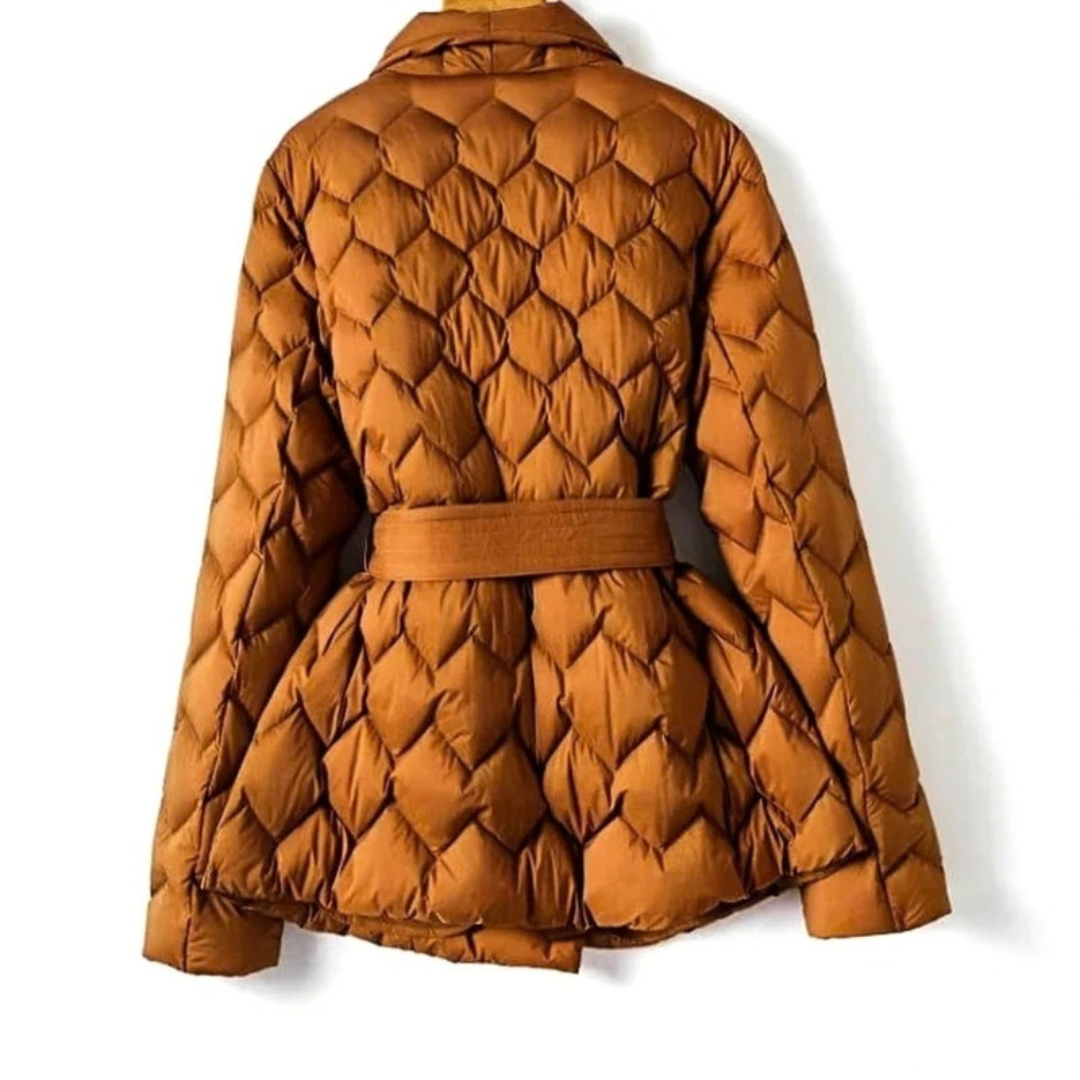 Abigail | Damen Steppjacke mit Gürtel und Rauten