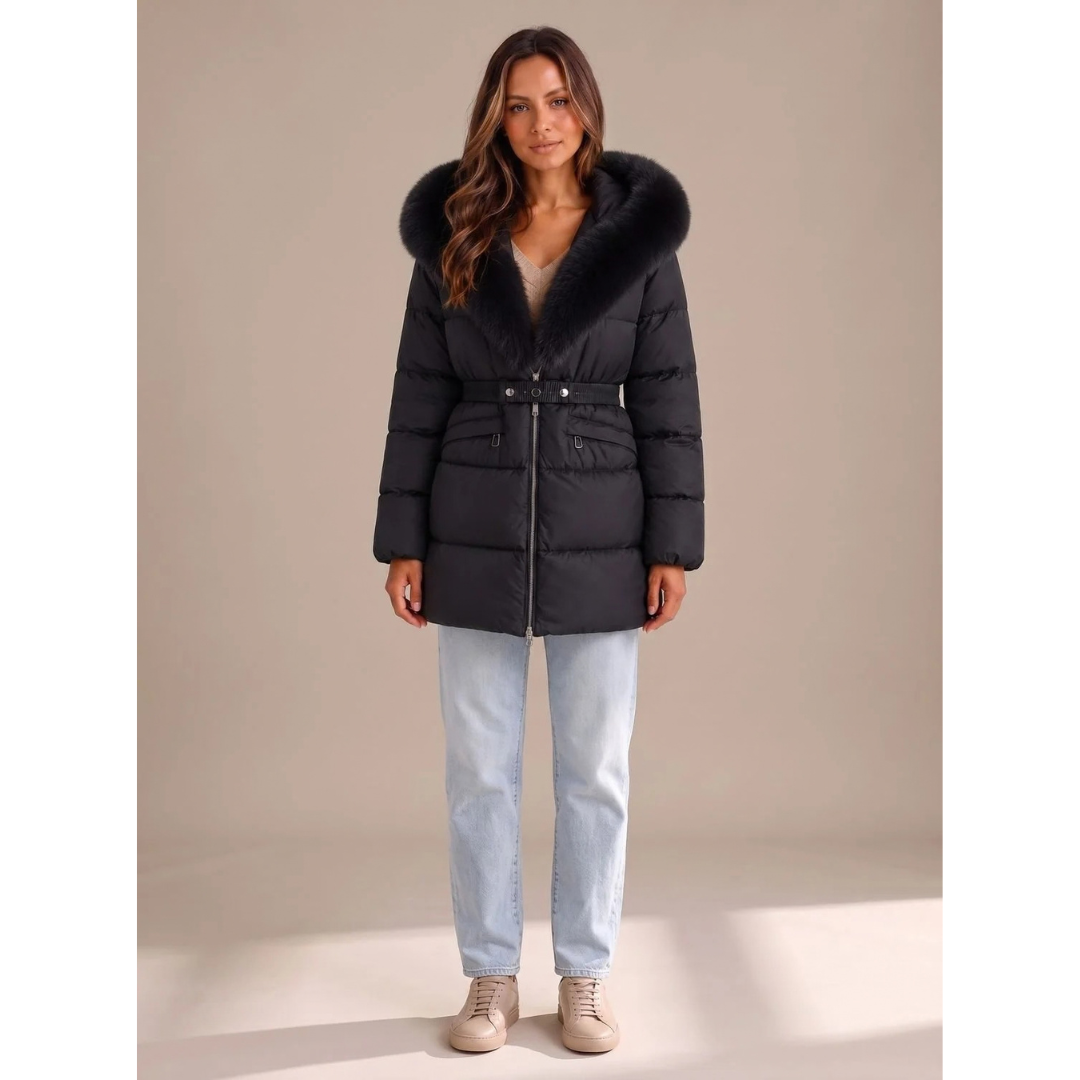 Adele | Damen Winterjacke mit Kapuze, Gürtel und Reißverschluss