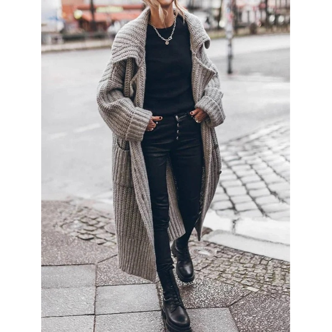 Adelheid | Damen Warme Oversize Strickjacke mit Revers