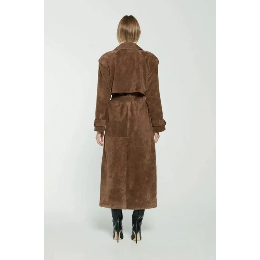 Adelina | Damen Braune Winterjacke mit langem Stil
