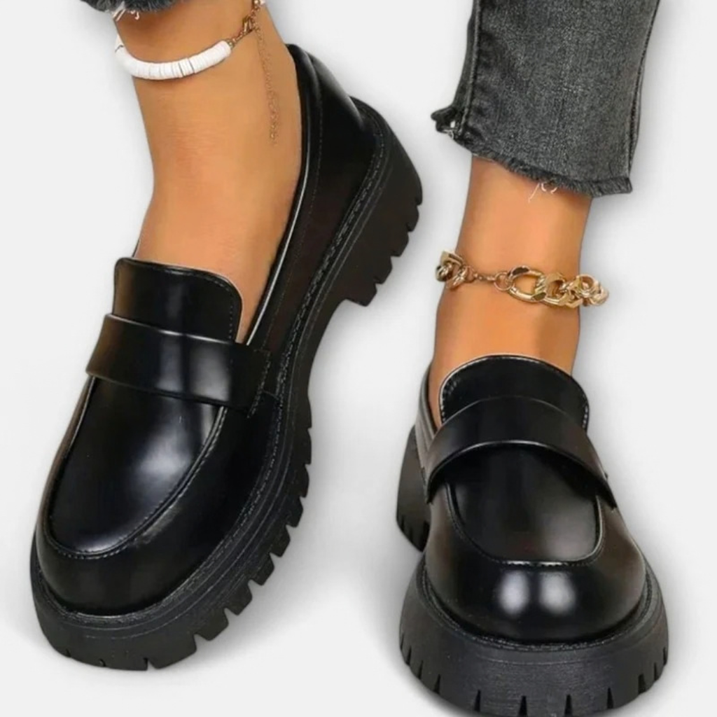 Alma | Damen Schwarz Loafer Schuhe mit orthopädischer Sohle, Plateau und Chunky Stil
