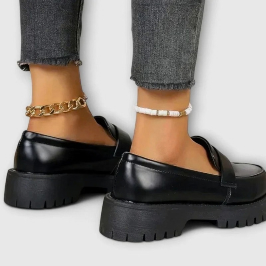Alma | Damen Schwarz Loafer Schuhe mit orthopädischer Sohle, Plateau und Chunky Stil