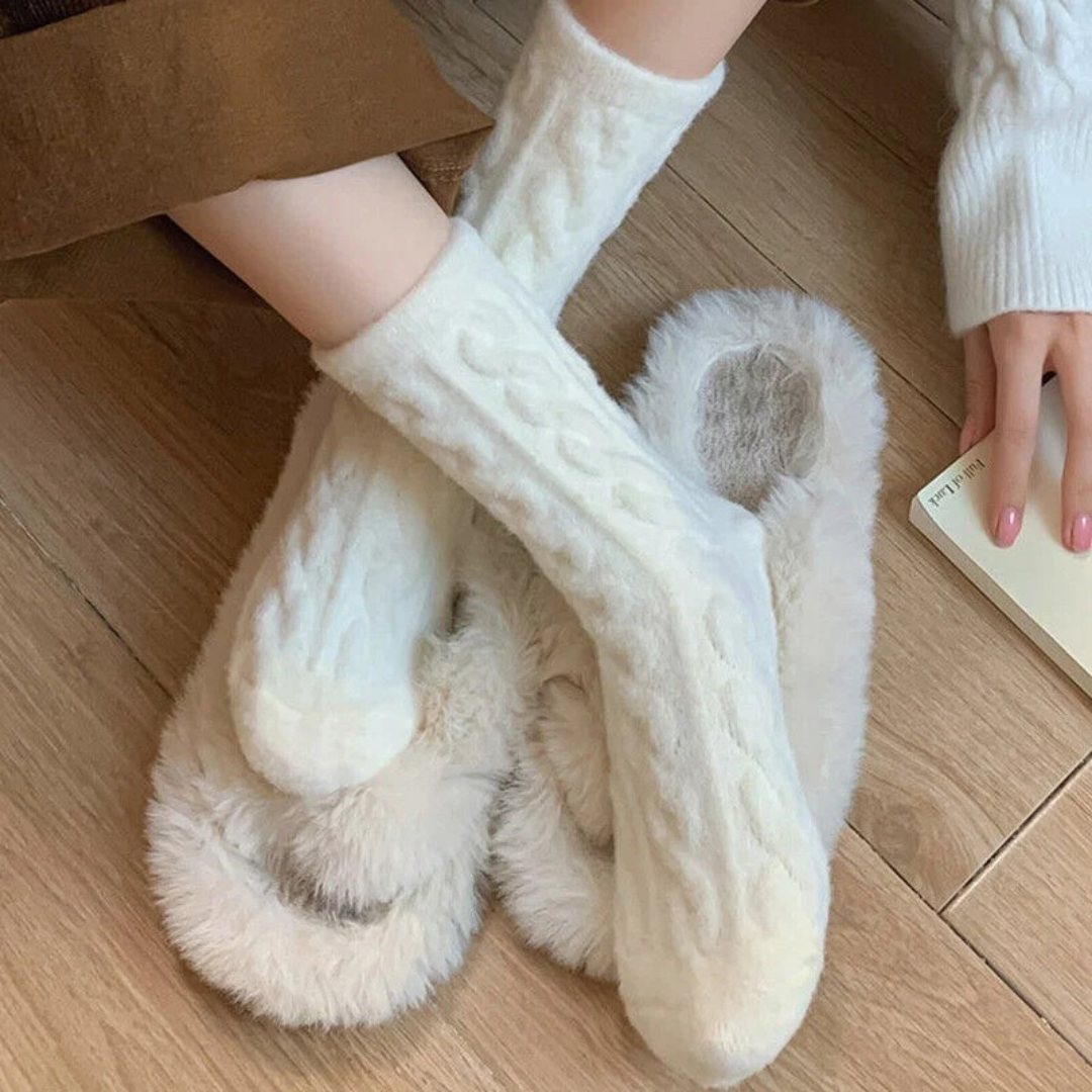 Amalia | Damen Trachtensocken mit Zopf design