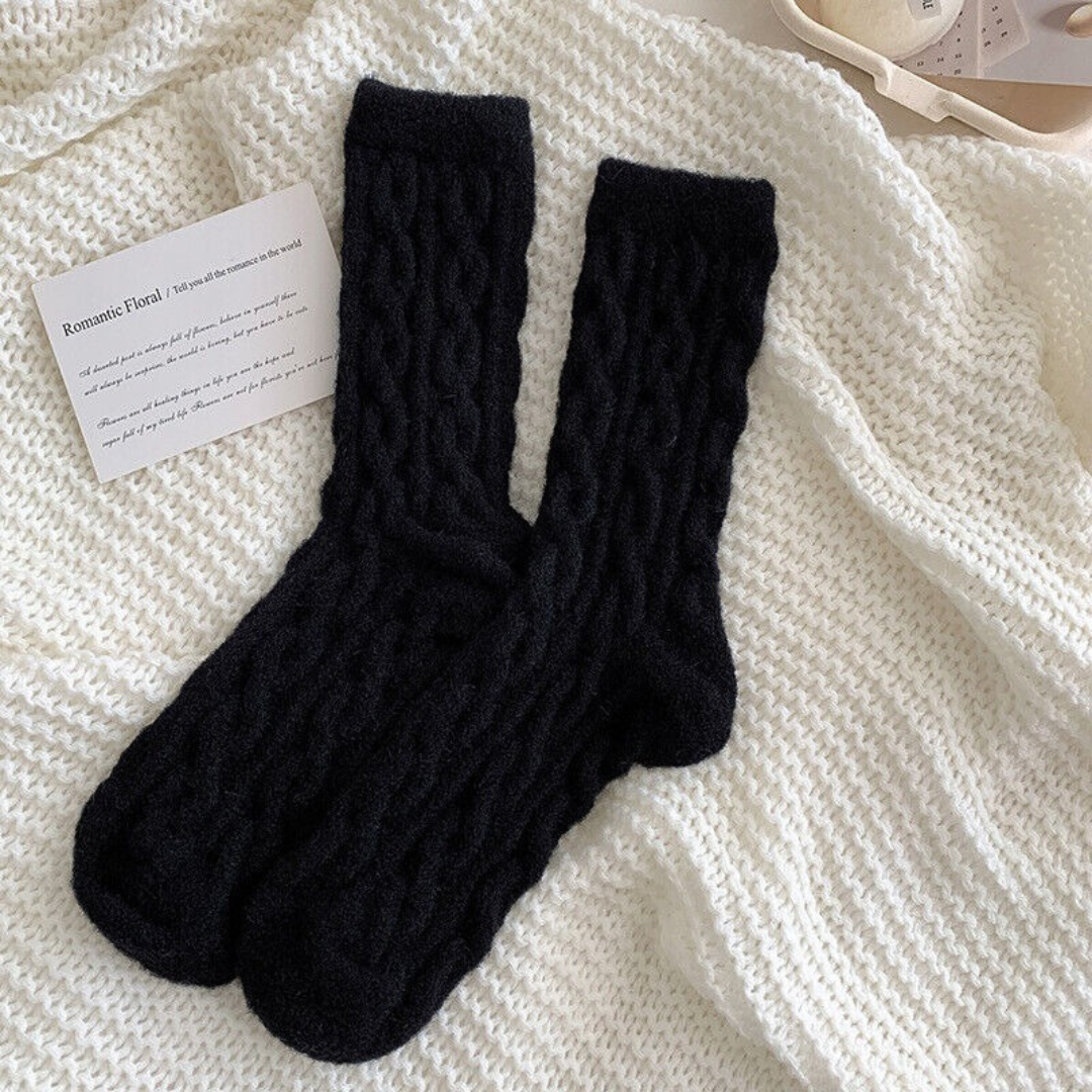 Amalia | Damen Trachtensocken mit Zopf design