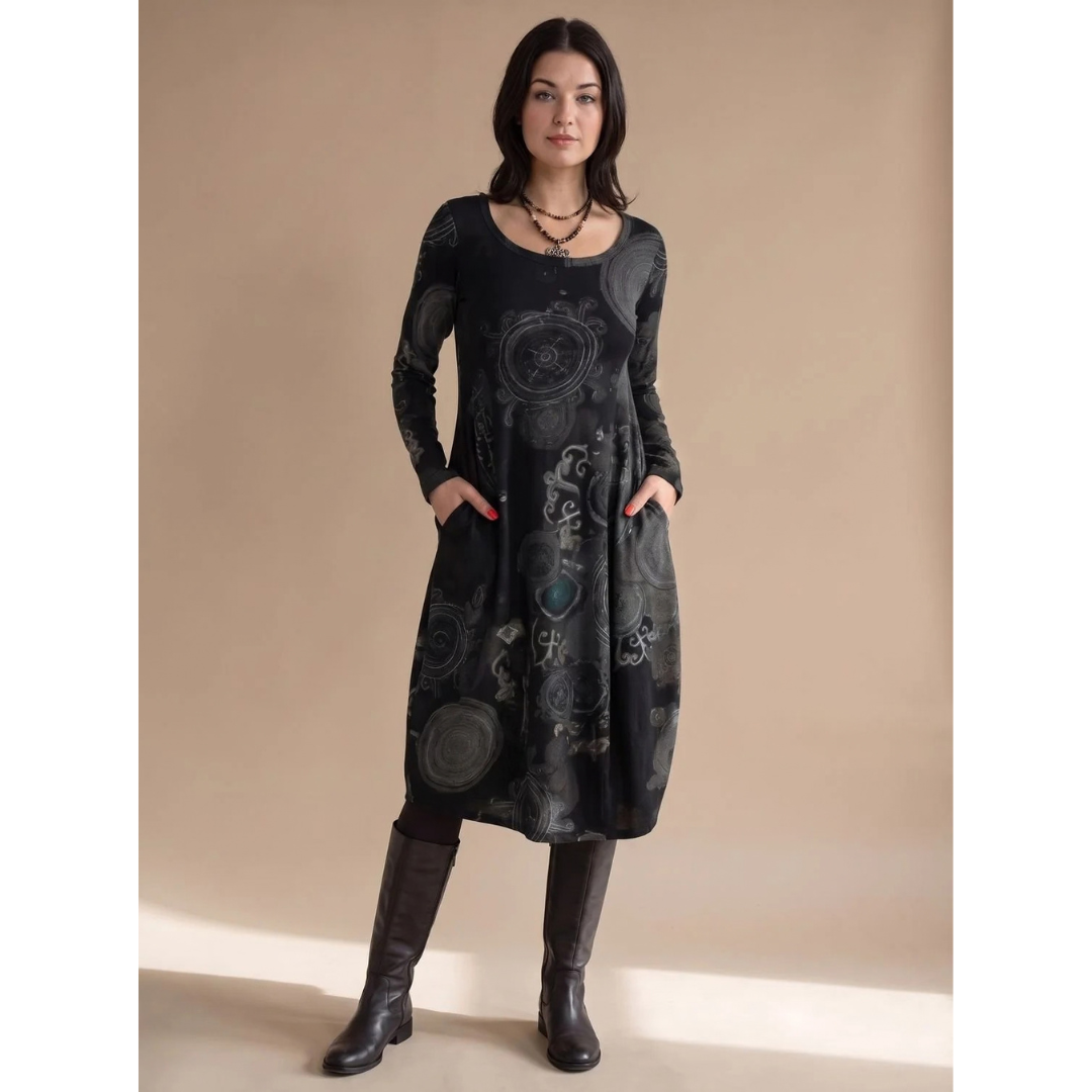 Amara | Damen Midikleid mit Taschen und langem Schnitt im Muster Stil