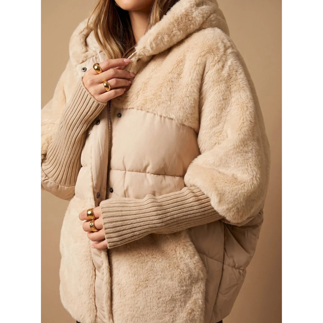 Ariane | Damen Winterjacke mit Plüsch, Kunstfell und Kapuze