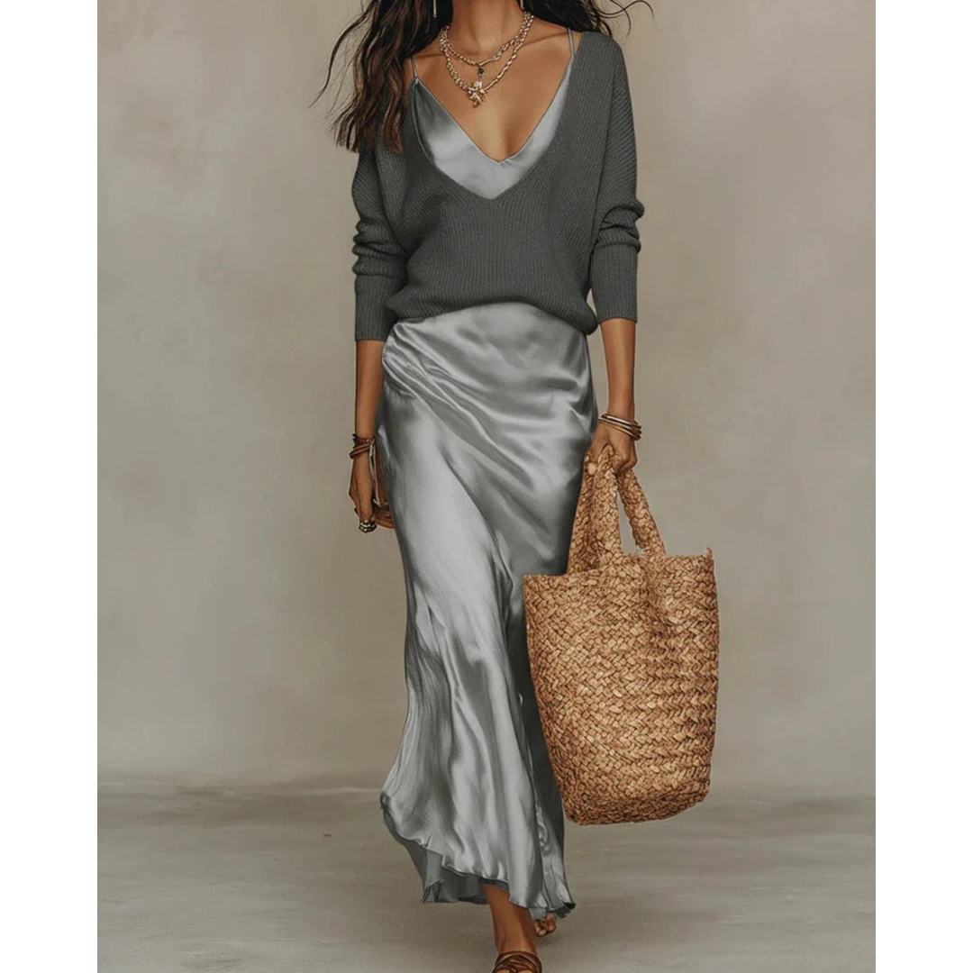 Aurelia | Damen Langarm Maxikleid mit Pullover und Satin Rock