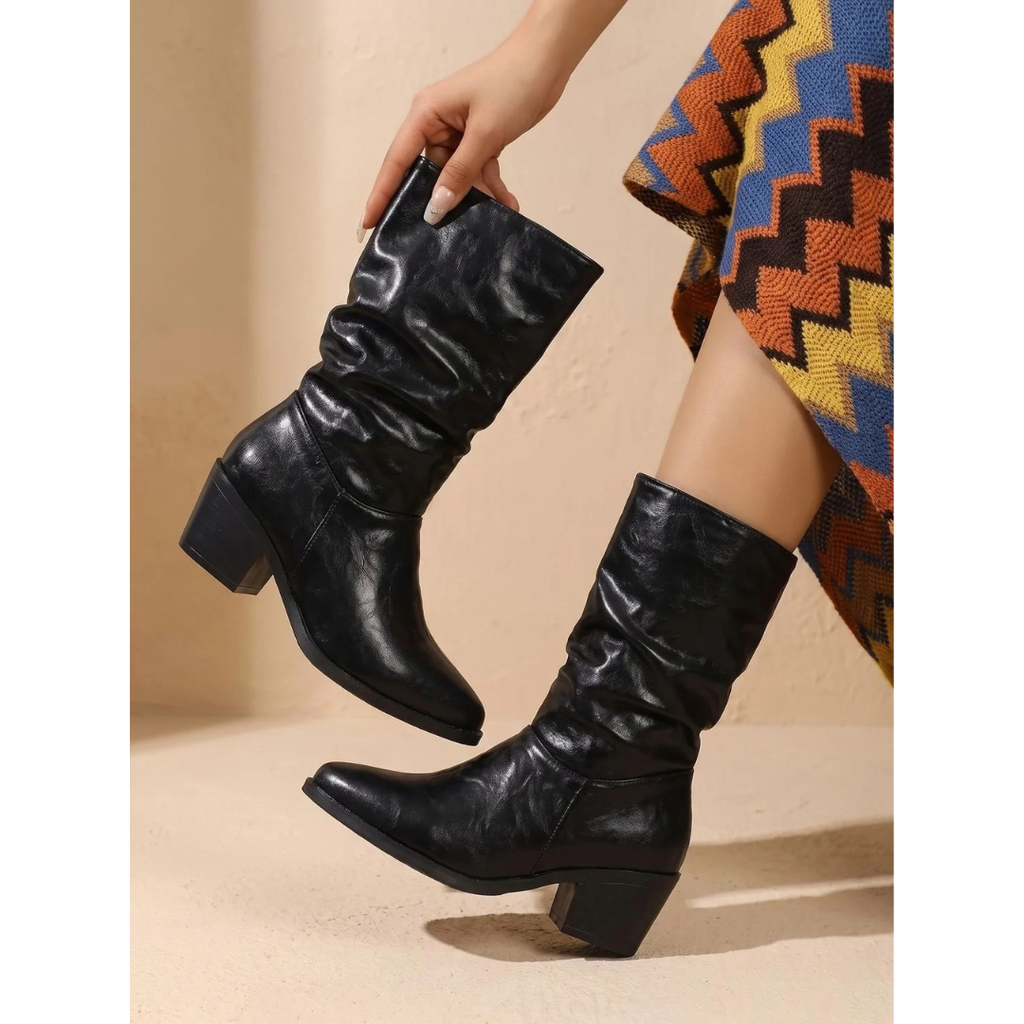Bernadette | Damen Orthopädische Stiefeletten mit Slouch Design und spitzer Form