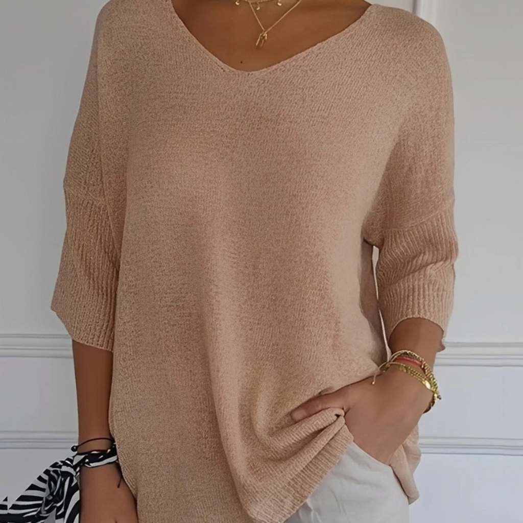 Bernadette | Damen Pullover mit V Ausschnitt und schlichtem Design