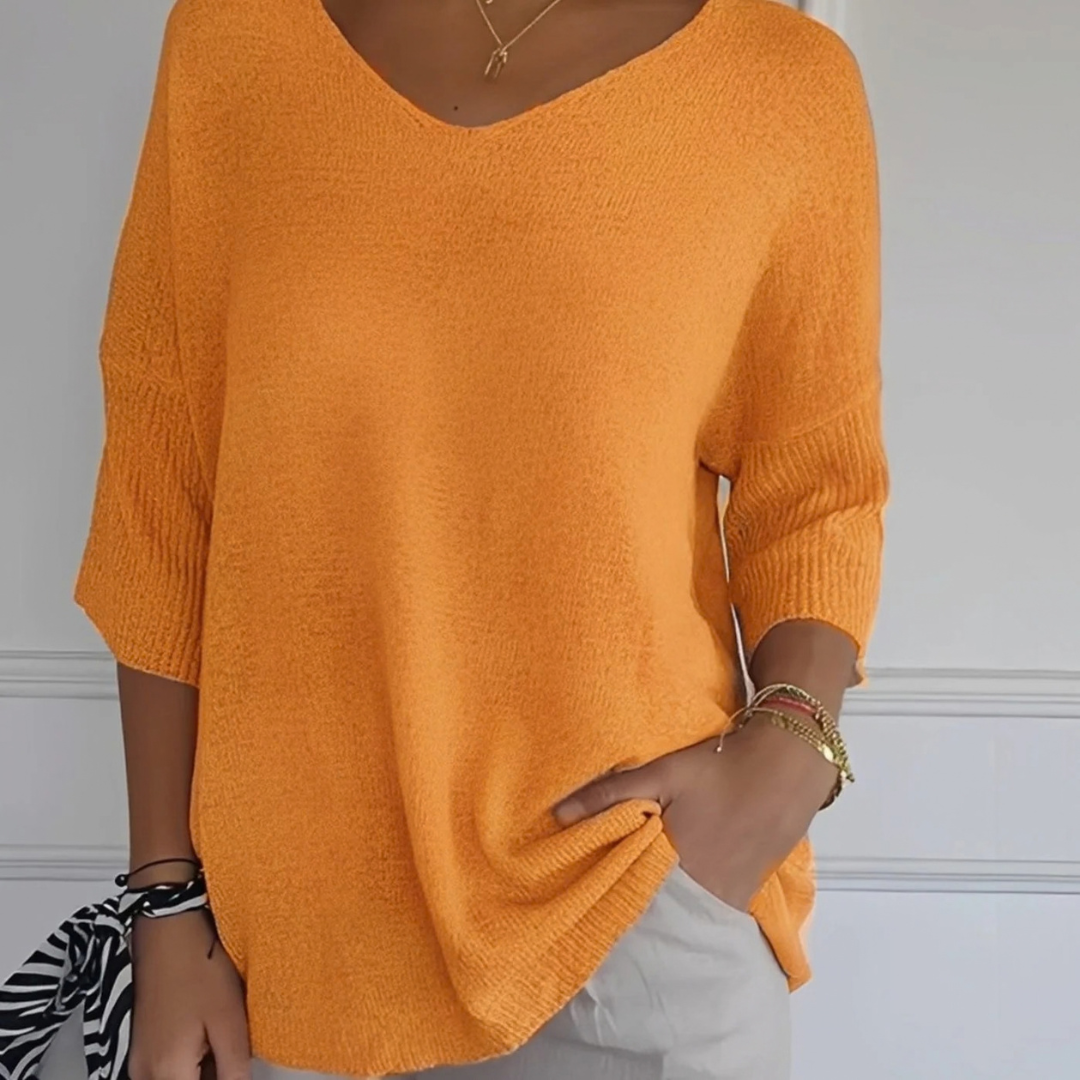 Bernadette | Damen Pullover mit V Ausschnitt und schlichtem Design