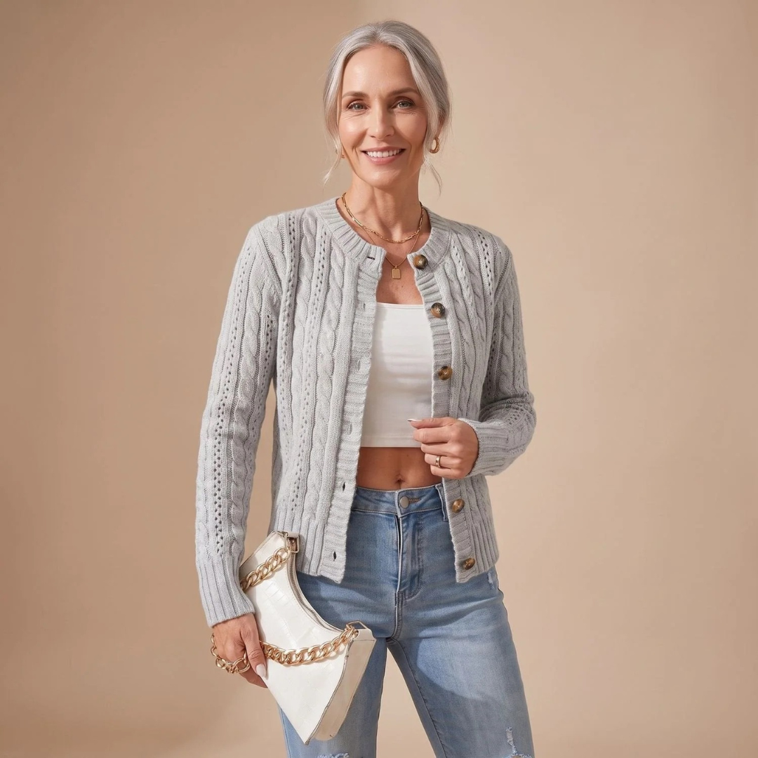 Britta | Damen Strickjacke mit Knöpfen