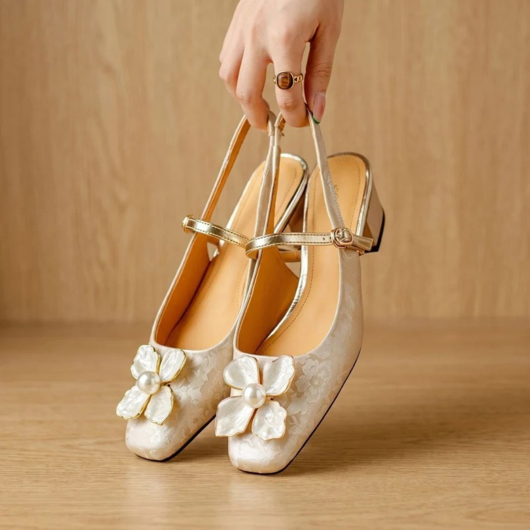 Cecilia | Damen Orthopädische Pumps mit Absatz und Blüten