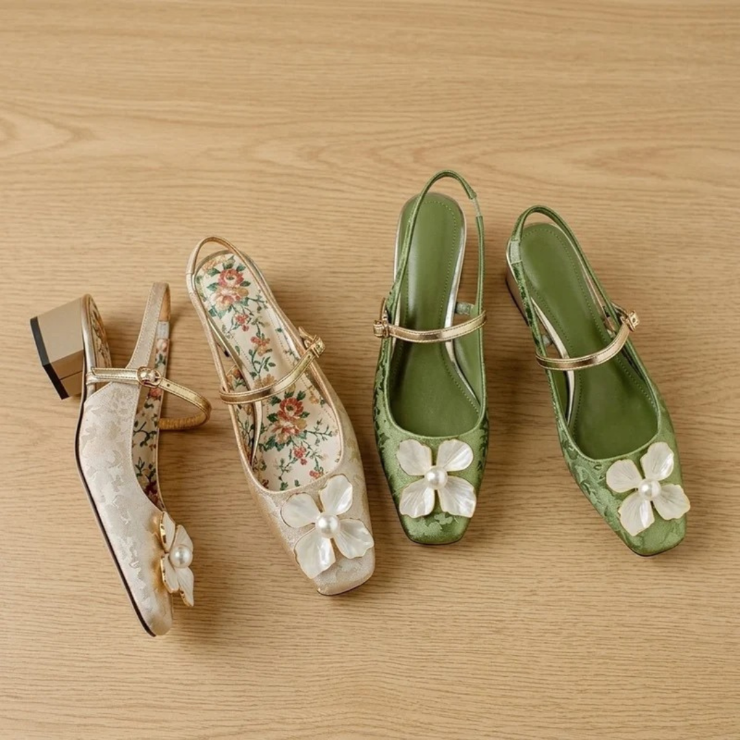 Cecilia | Damen Orthopädische Pumps mit Absatz und Blüten