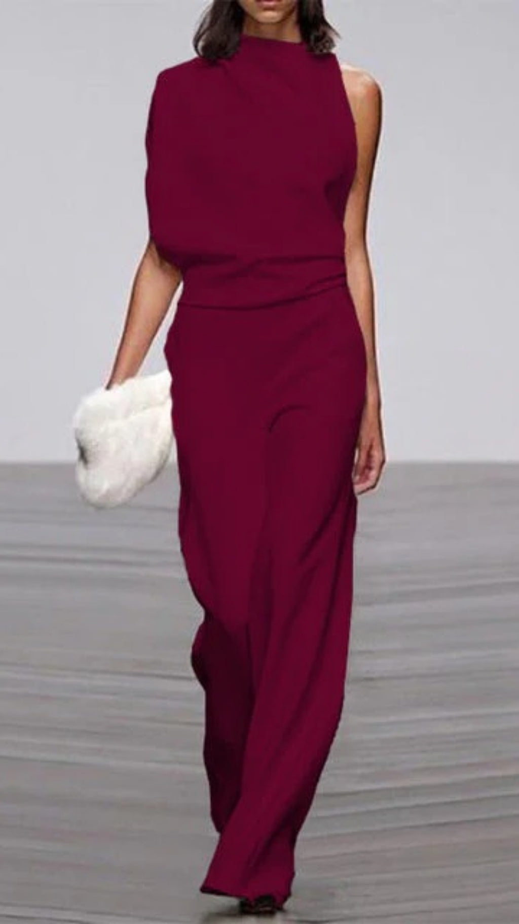 Damen Jumpsuit elegant geschnitten – Geeignet auch für eine Hochzeit