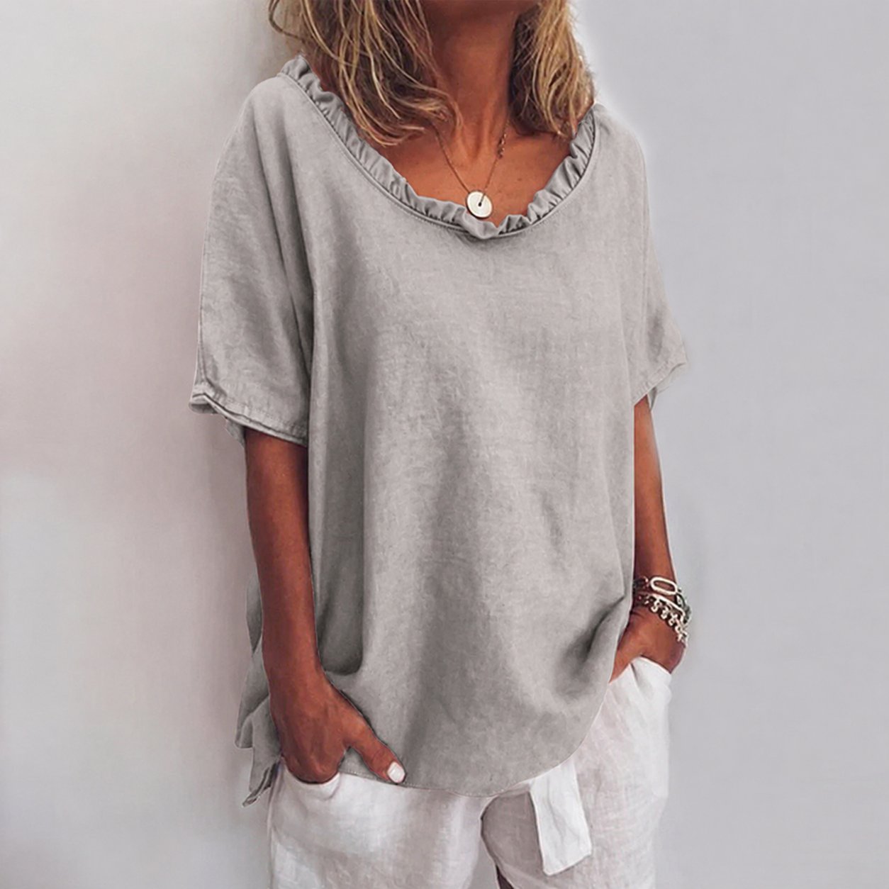 Marie | Damen Lockere Kurzarm-Bluse mit Rüschenkragen Leinenoptik