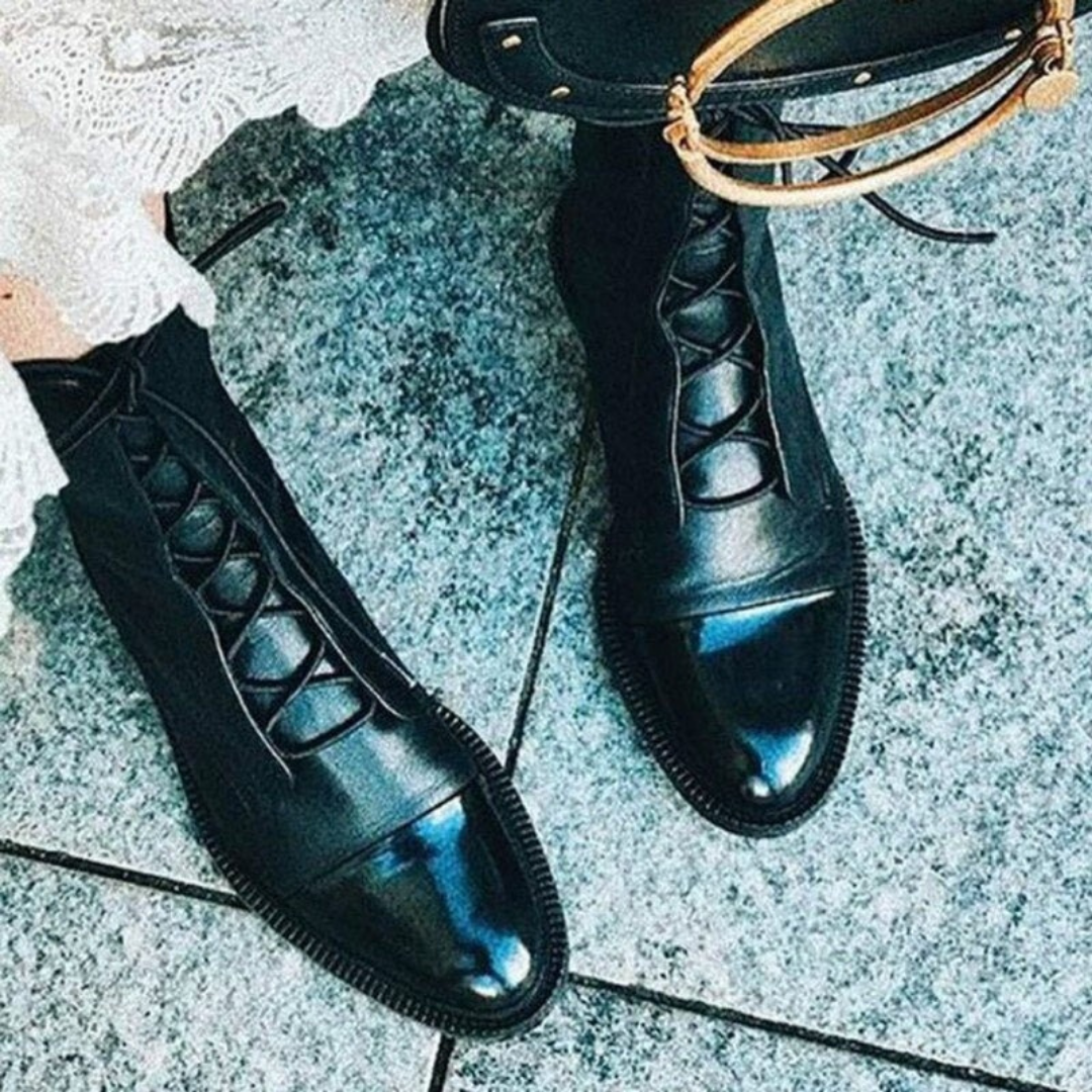 Diana | Damen Schwarze Orthopädische Stiefel Mit Leder Design Und Komfortabler Sohle