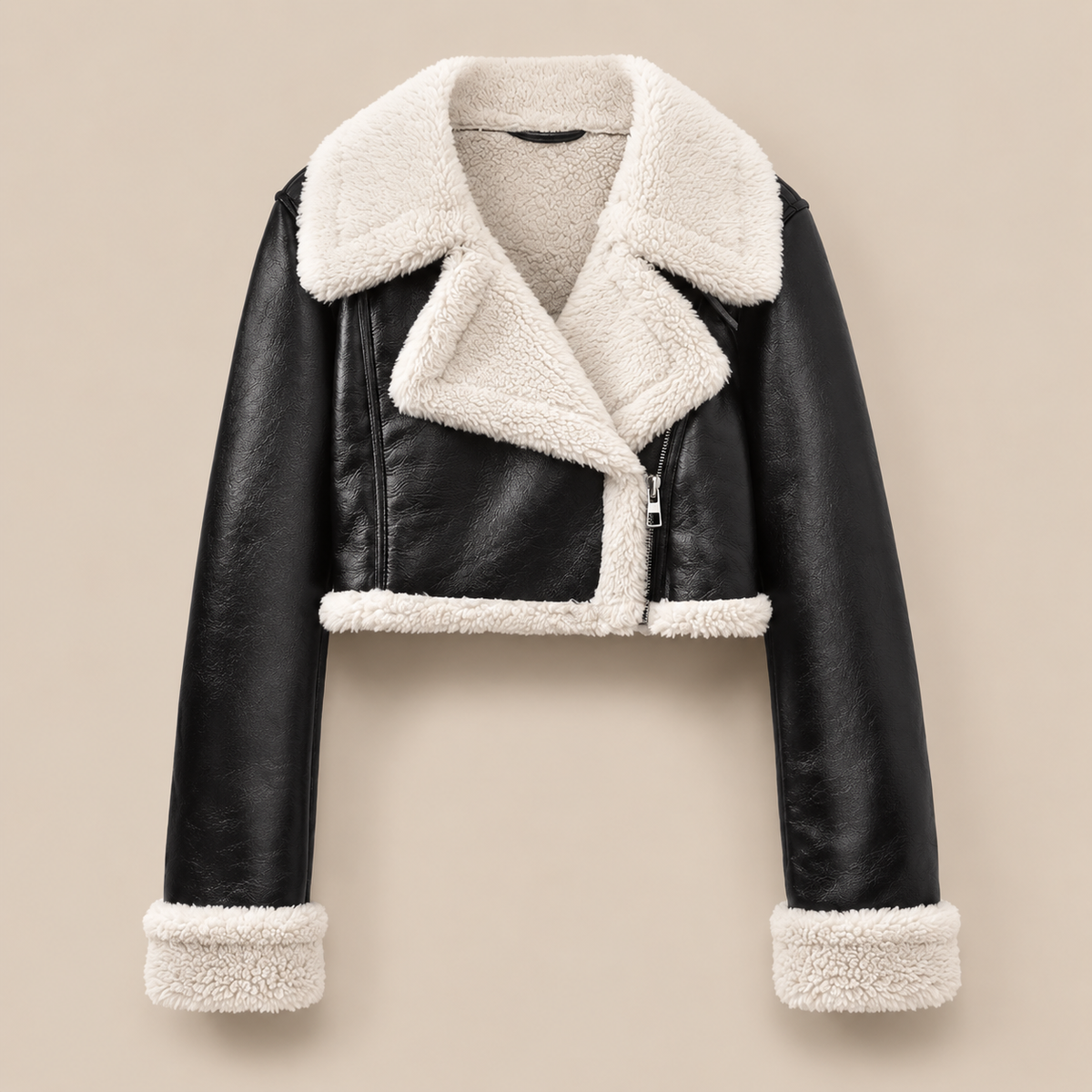 Dörte | Damen Schwarze Winterjacke mit Weichem Kragen, Reißverschluss und Druckknöpfen