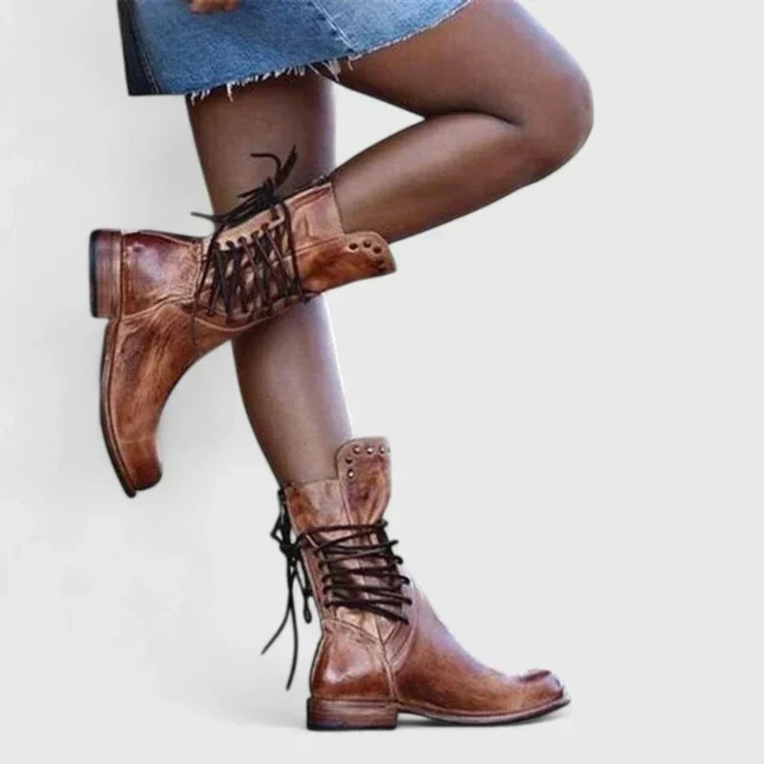 Elisabeth | Damen Orthopädische Stiefeletten mit Nieten und Vintage Design