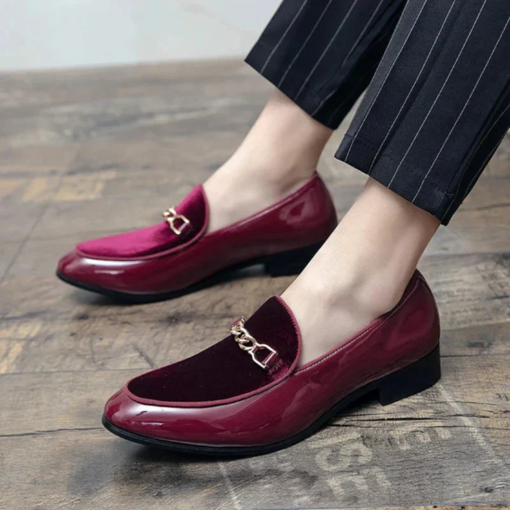 Elsa | Damen Klassische Slip-On Schuhe Loafer mit Kette