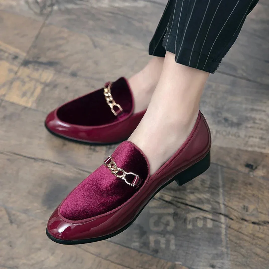 Elsa | Damen Klassische Slip-On Schuhe Loafer mit Kette