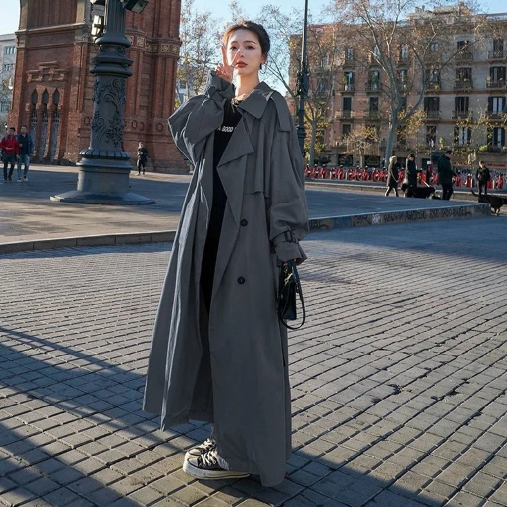 Emilia | Damen Moderne Maxi Trench Coat mit Gürtel
