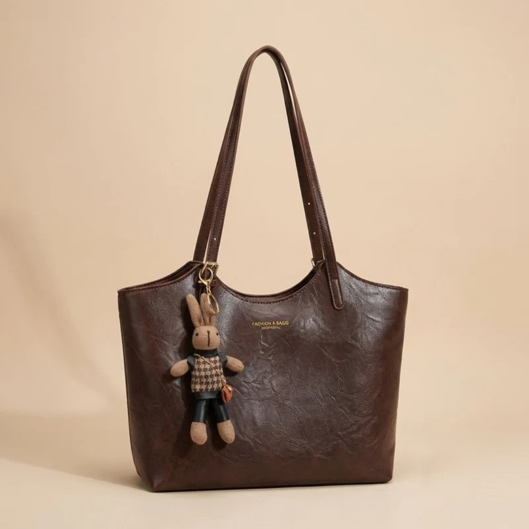 Enna | Damen Vegane Leder Tote Bag Mit Plüsch Anhänger