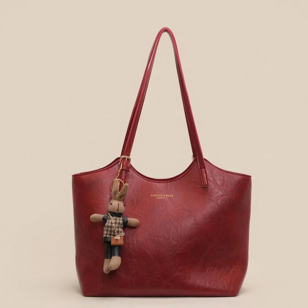 Enna | Damen Vegane Leder Tote Bag Mit Plüsch Anhänger