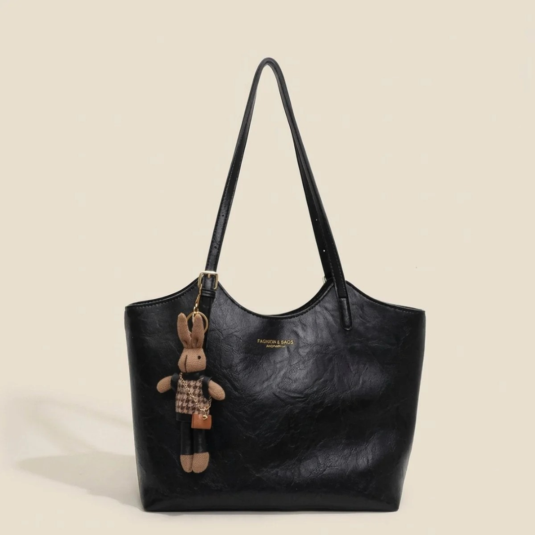 Enna | Damen Vegane Leder Tote Bag Mit Plüsch Anhänger