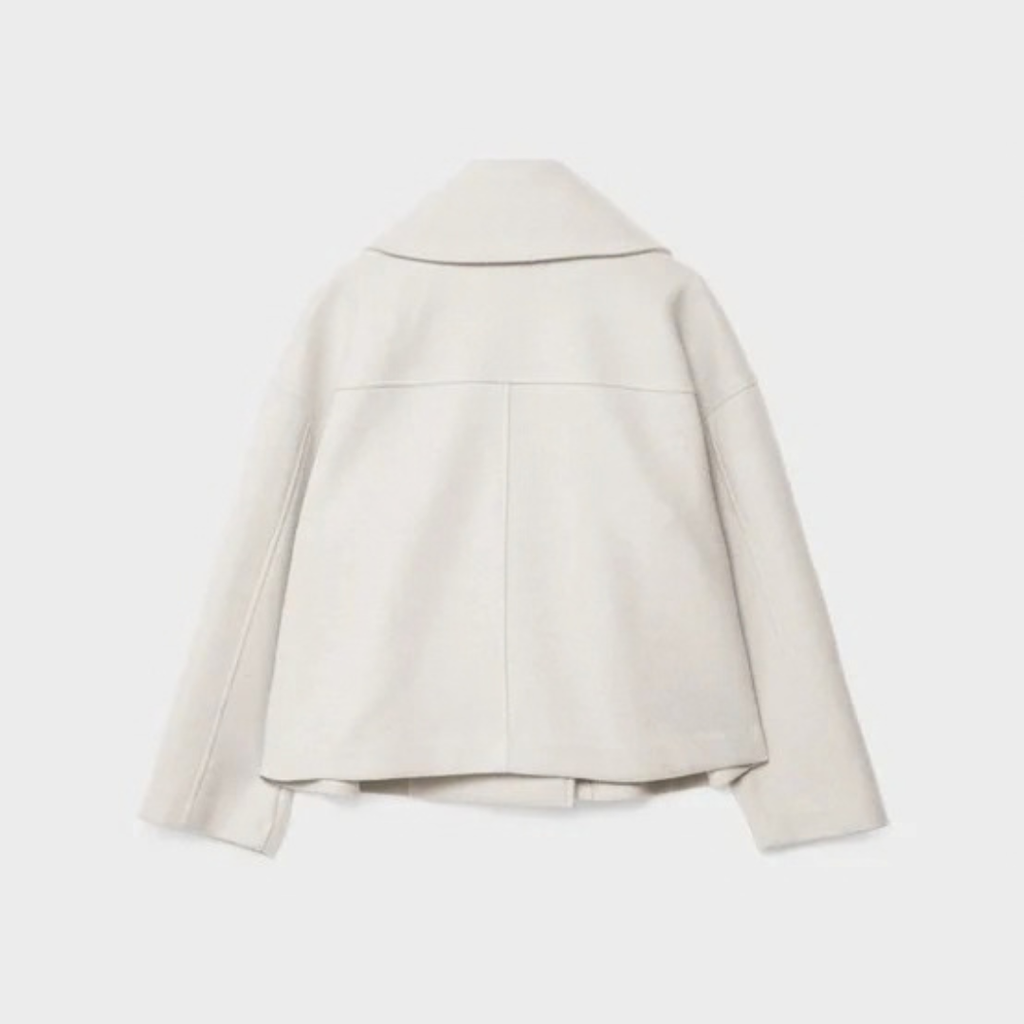 Fabia | Damen Kurze Winterjacke für Große Größen mit Kragen und Knöpfen
