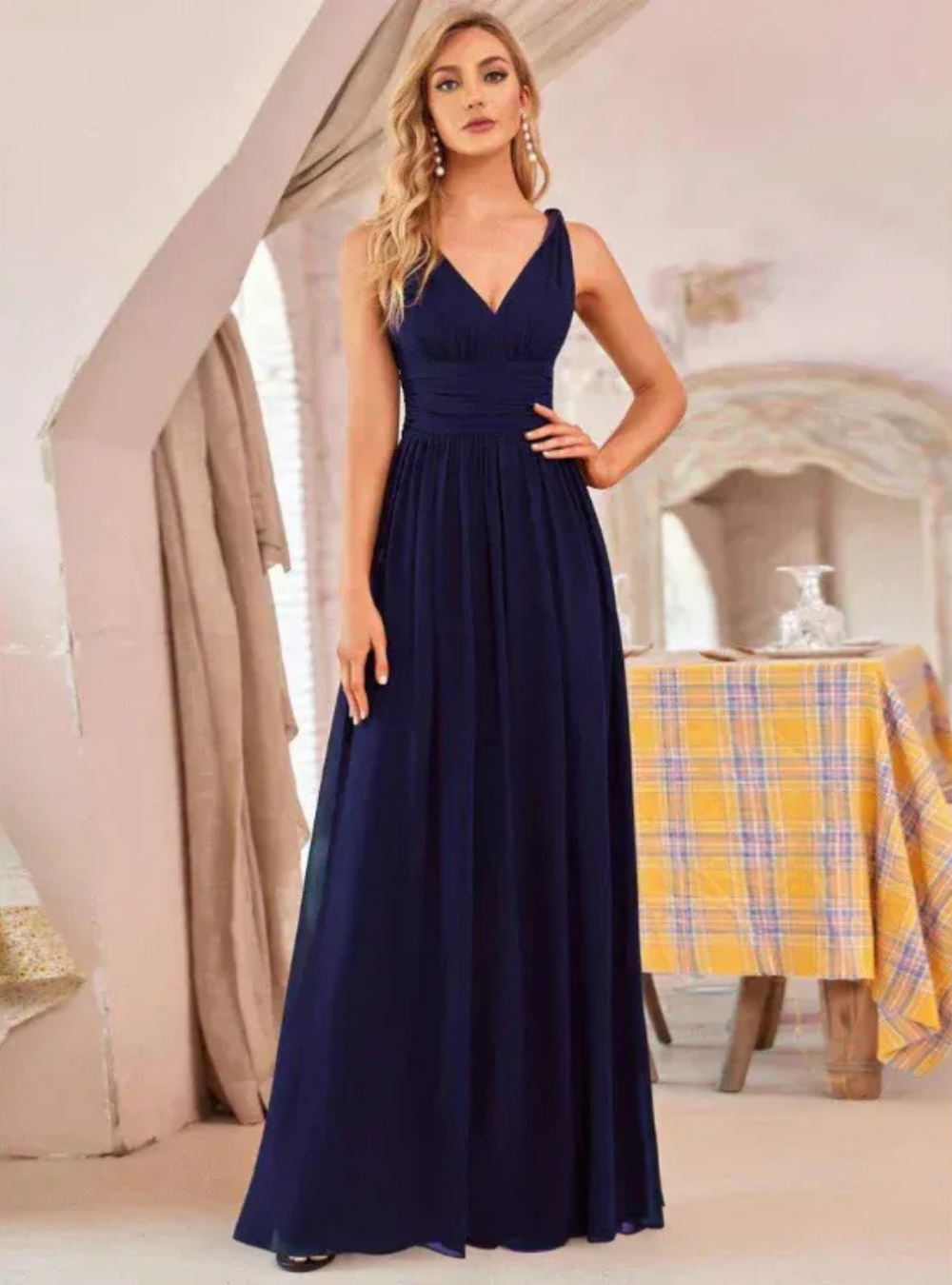 Festliches Damen Brautjungfernkleid mit V-Ausschnitt | Maxi Kleid