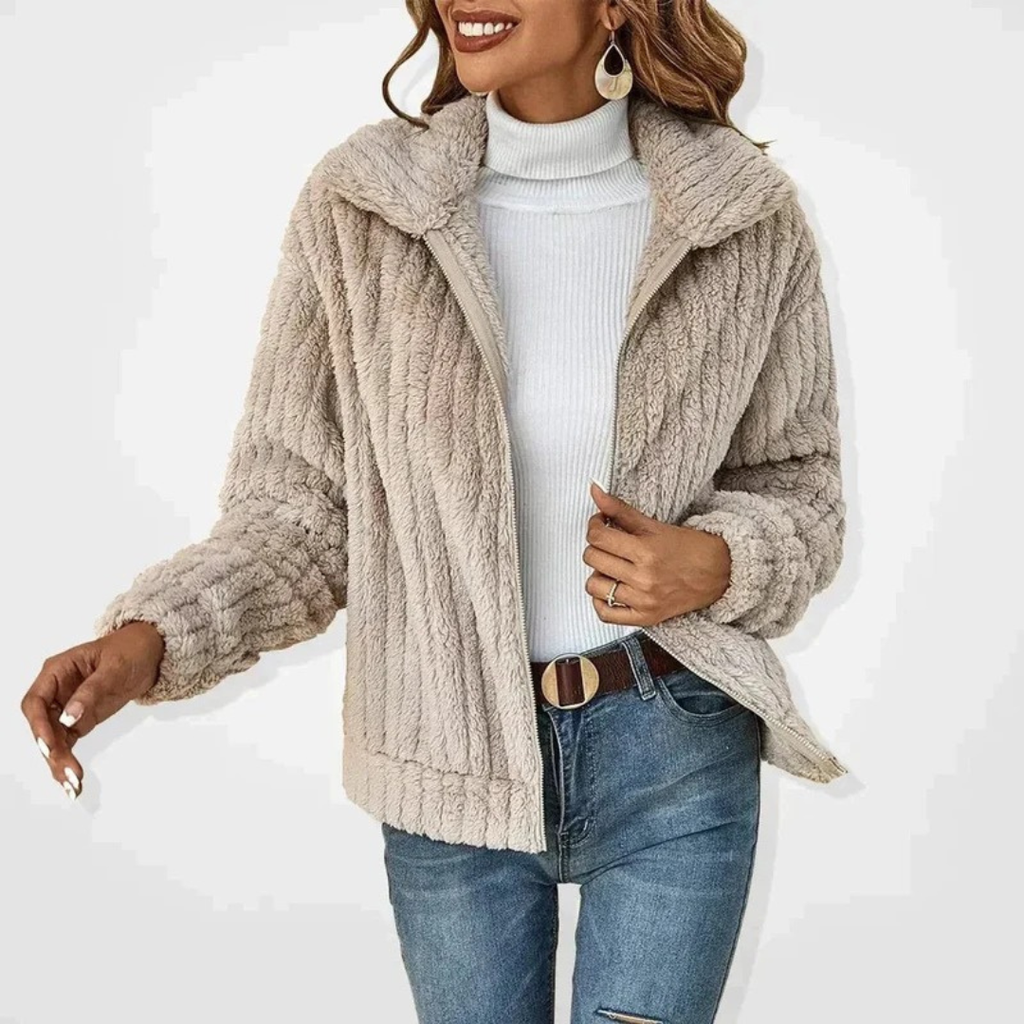 Frieda | Damen Flauschige Oversize Strickjacke mit Reißverschluss