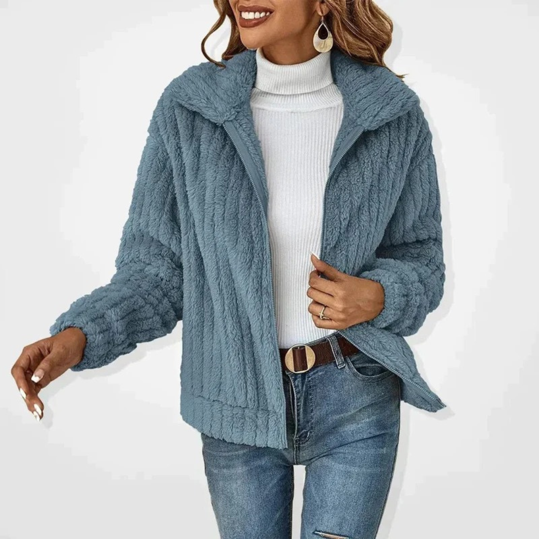 Frieda | Damen Flauschige Oversize Strickjacke mit Reißverschluss