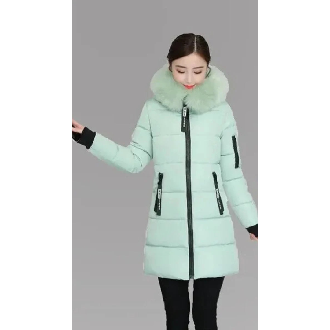 Gertrud | Damen Winterjacke Lang mit Kapuze und Reißverschluss, Komfort Parka mit Taschen