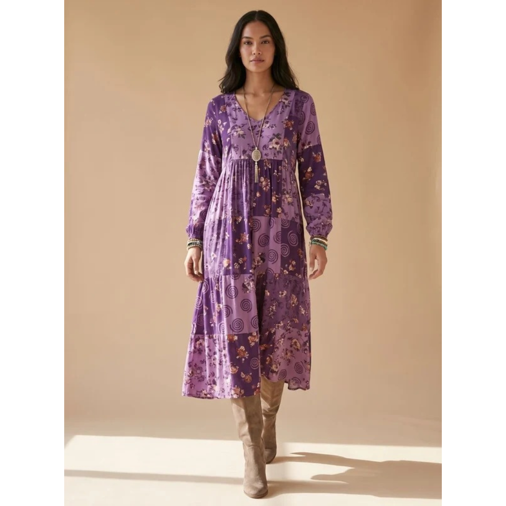 Giulia | Damen Lila Boho Maxikleid mit Langarm, V Ausschnitt und Vintage Patchwork
