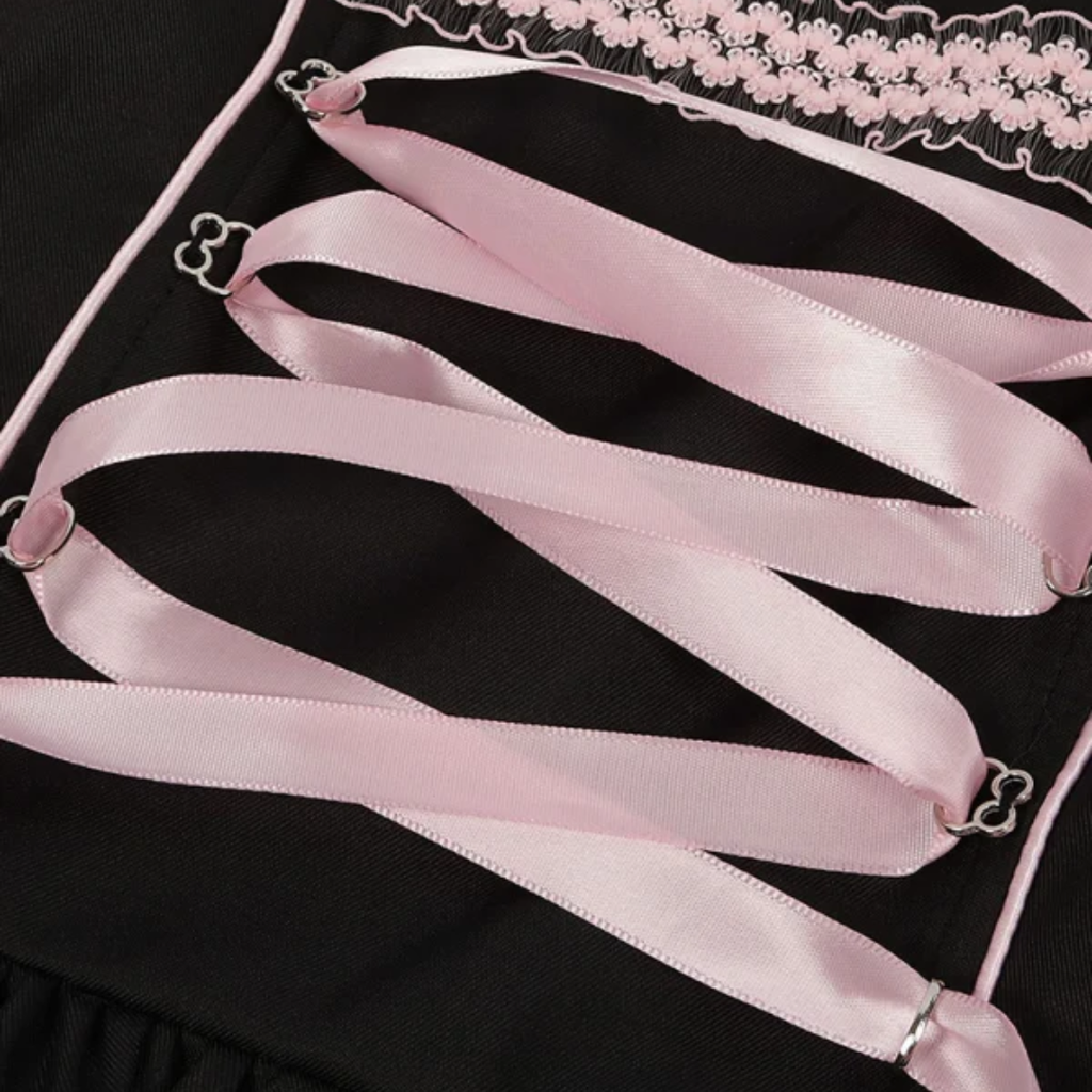 Greta | Damen Schwarzes Blumen Oktoberfest Dirndl