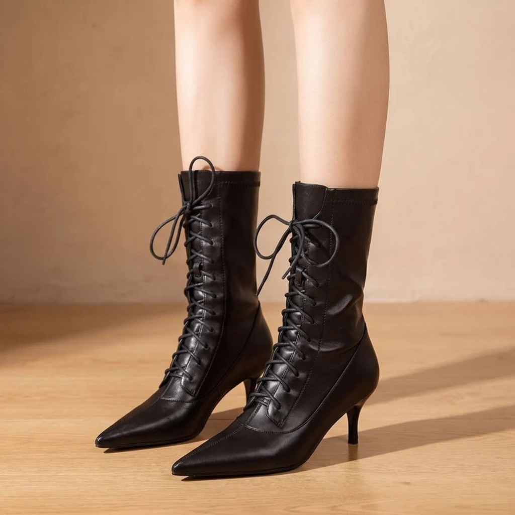 Gudrun | Damen Schwarze Orthopädische Stiefel mit Ferse und Spitze