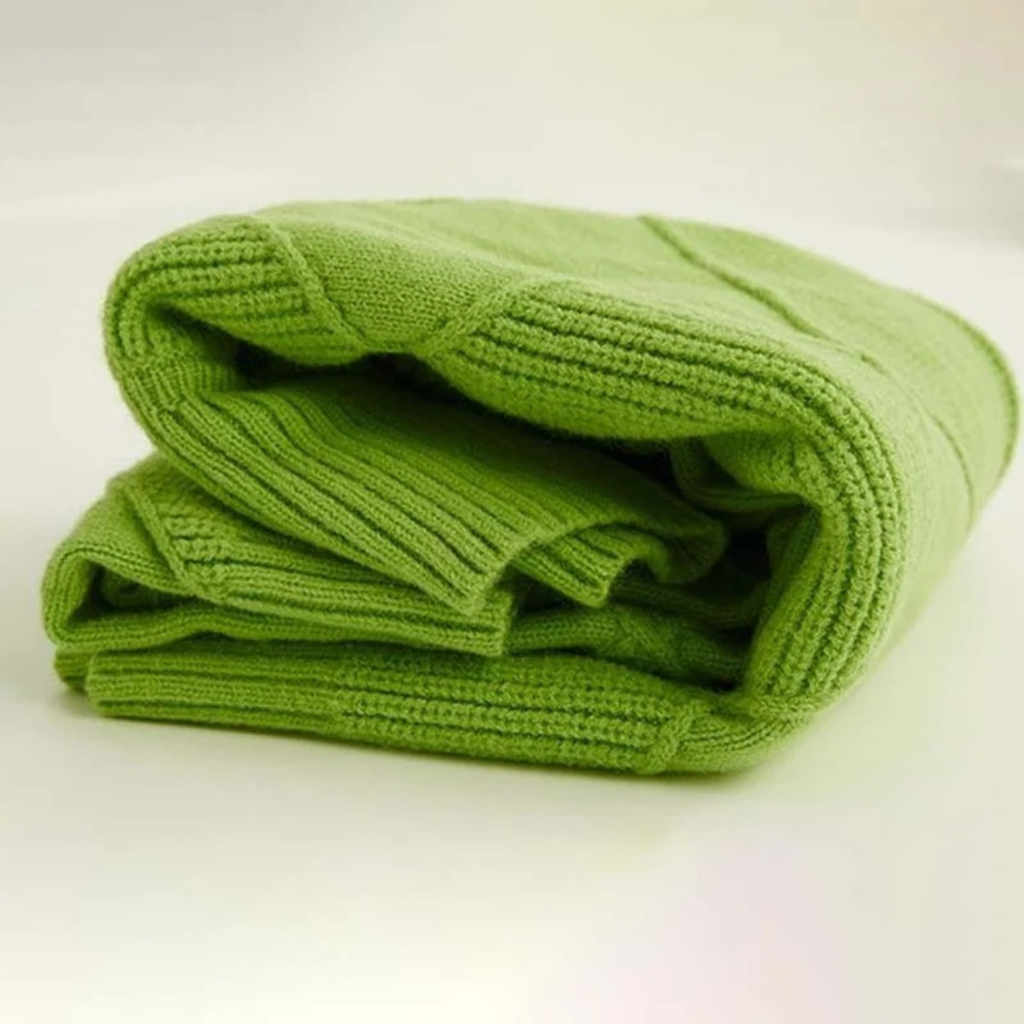 Helene | Damen Strickpullover mit Rollkragen und Rauten