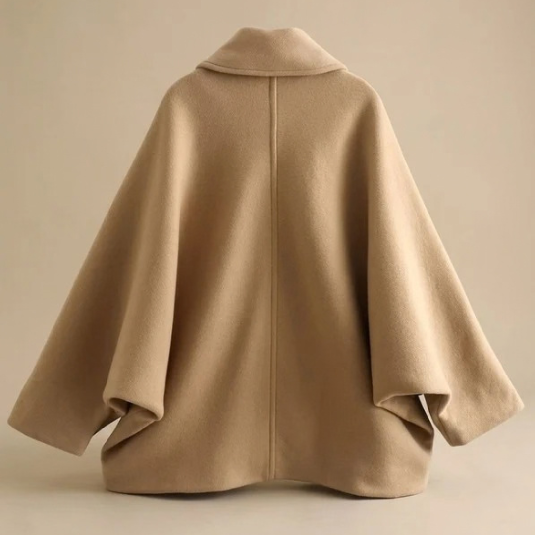 Helga | Damen Wollmantel mit Oversize Design und Knöpfen