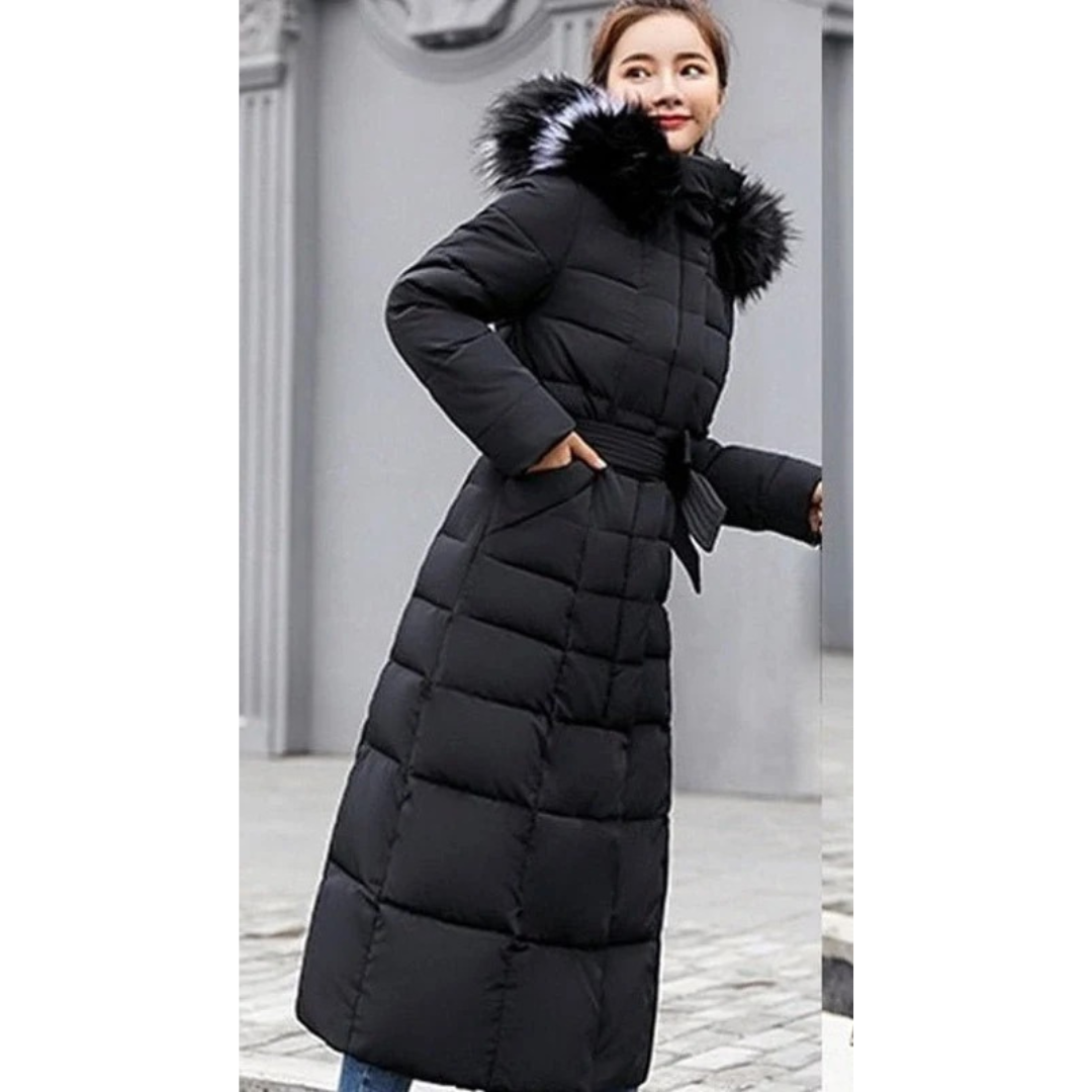 Hildegard | Damen Winterjacke mit Kapuze, Langer Stepp Parka im Modernen Design und Reißverschluss