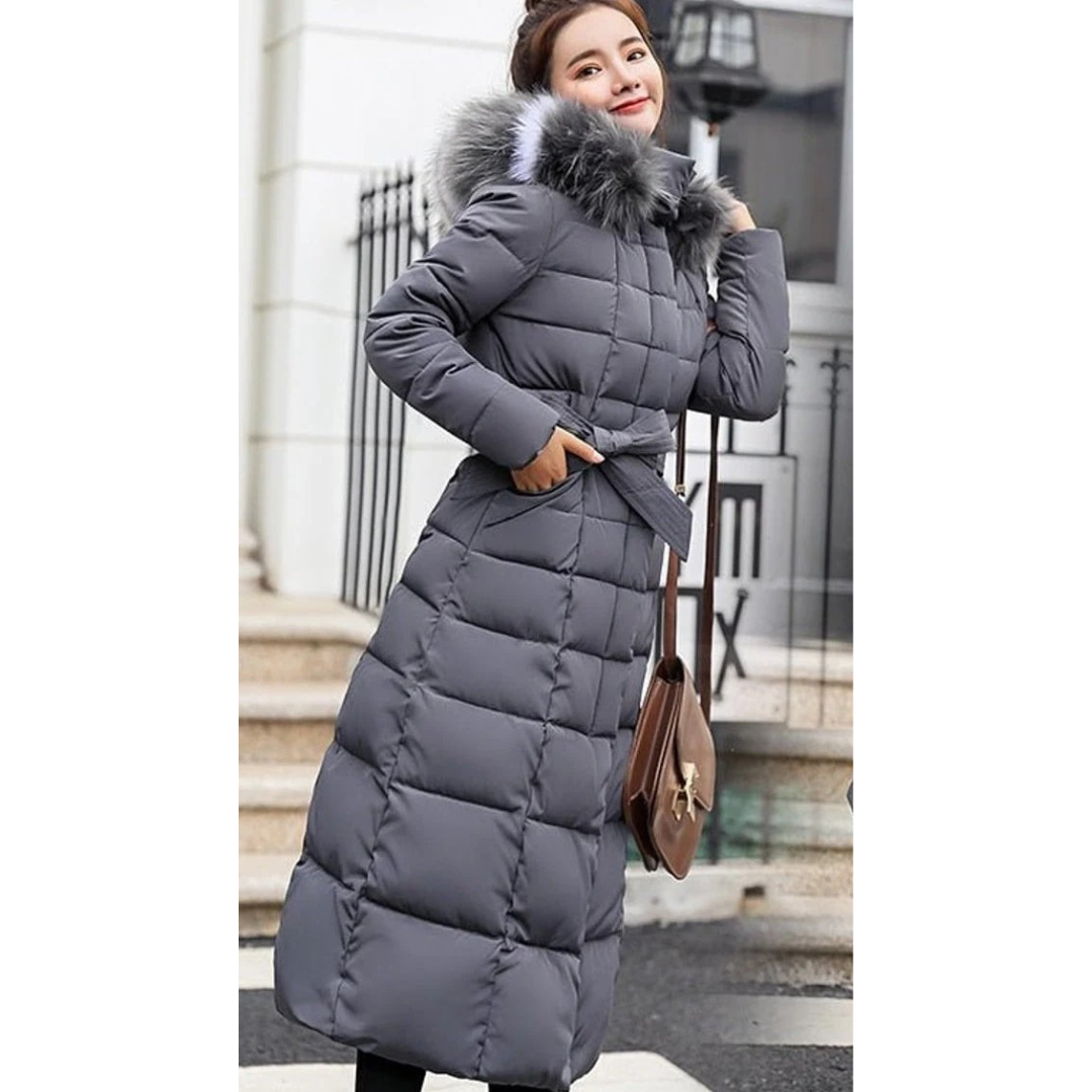 Hildegard | Damen Winterjacke mit Kapuze, Langer Stepp Parka im Modernen Design und Reißverschluss