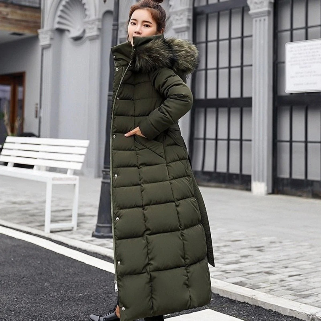 Hildegard | Damen Winterjacke mit Kapuze, Langer Stepp Parka im Modernen Design und Reißverschluss