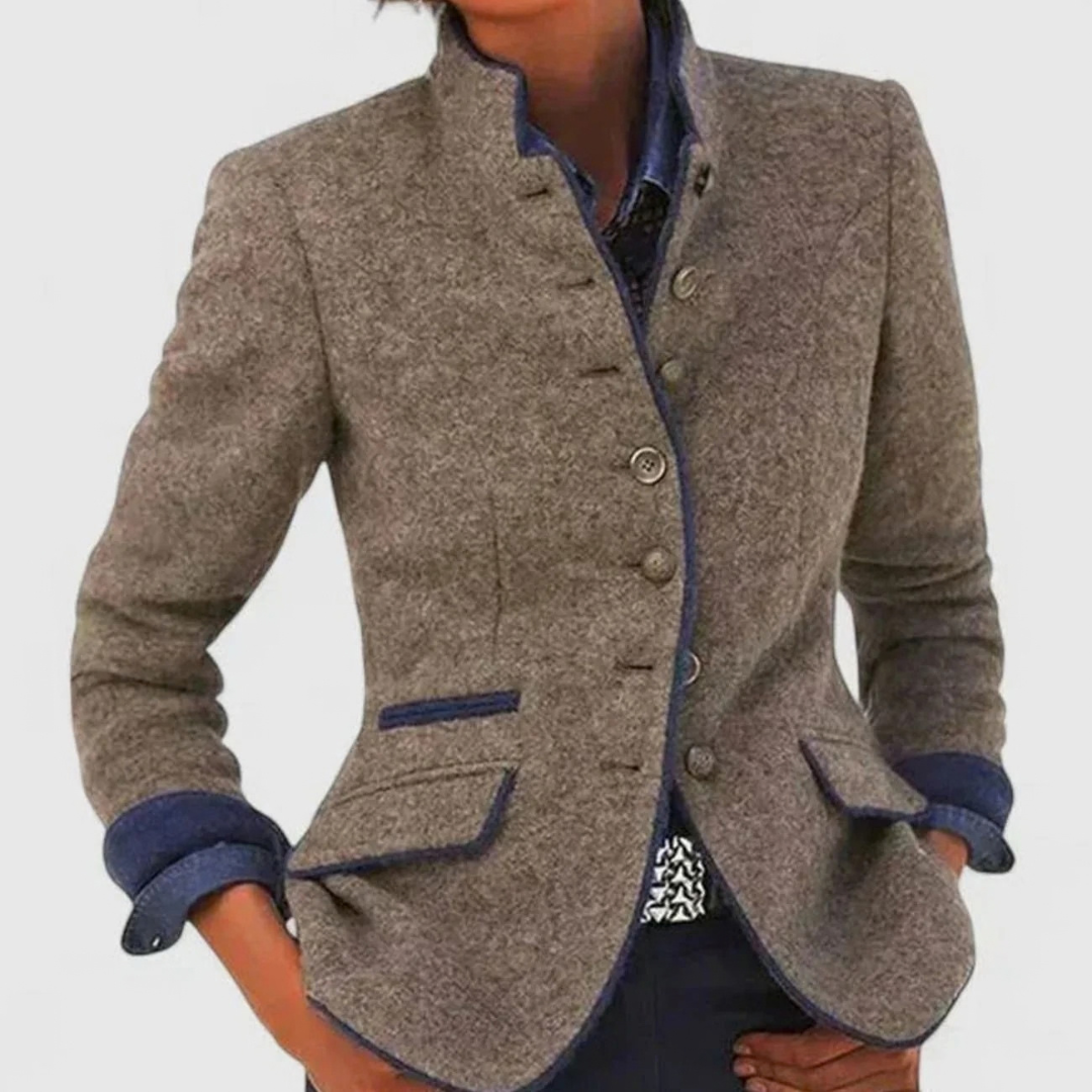 Irene | Damen Blazer mit Stehkragen, Knöpfen und Langarm