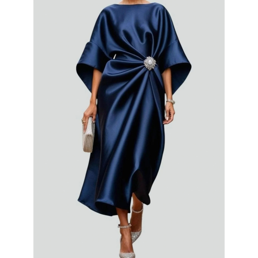 Jacqueline | Damen Abendkleid mit Falten Design und Brosche