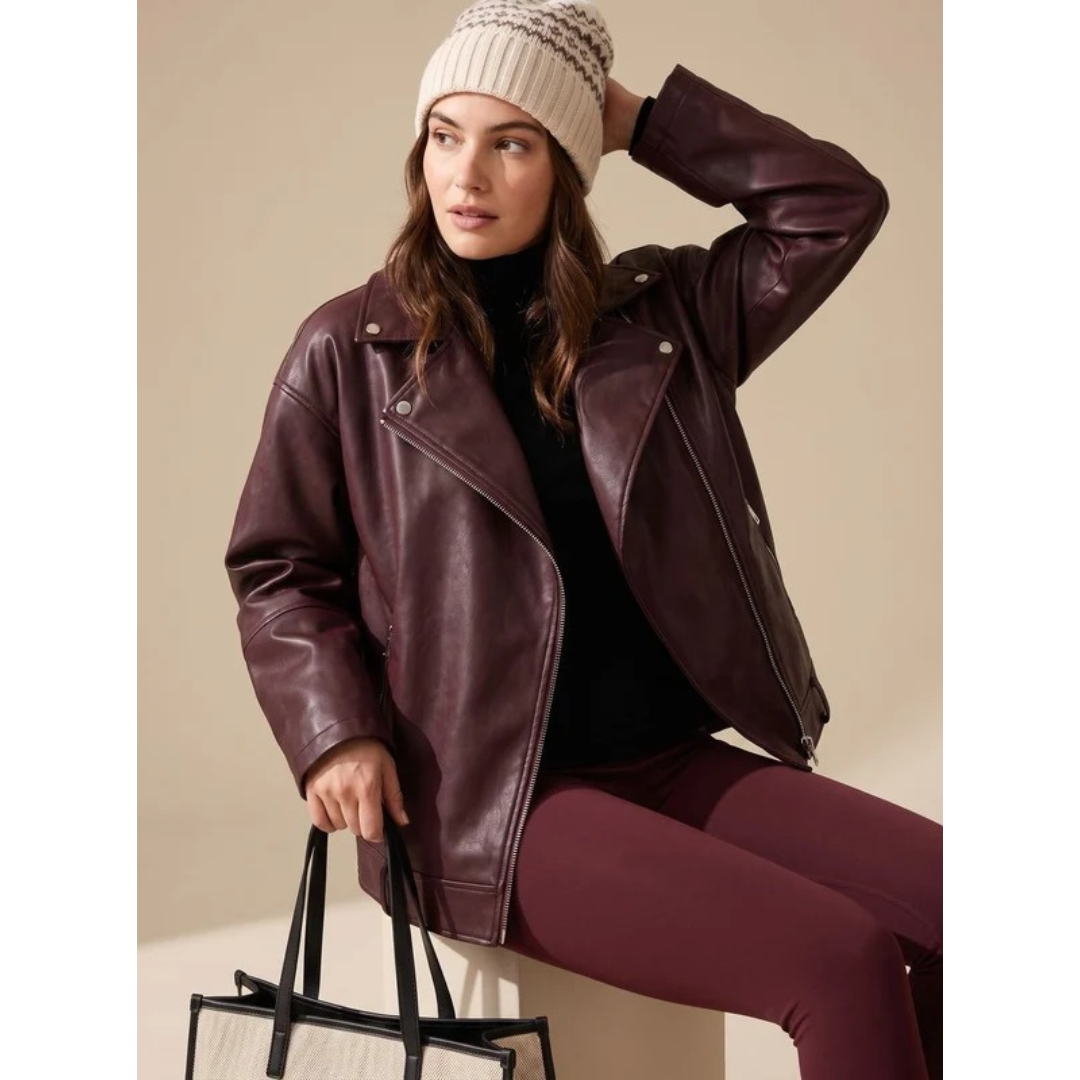Jolie | Damen Burgund Kunstleder Mantel mit Gürtel